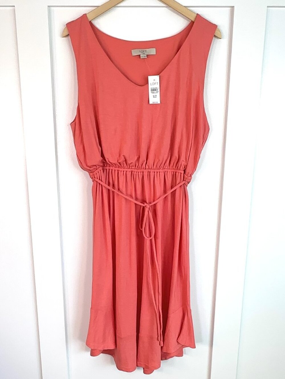 NWT LOFT Sleeveless Midi Dress Coral Plus Size 16/18 Flowy, Lightweight Fabric